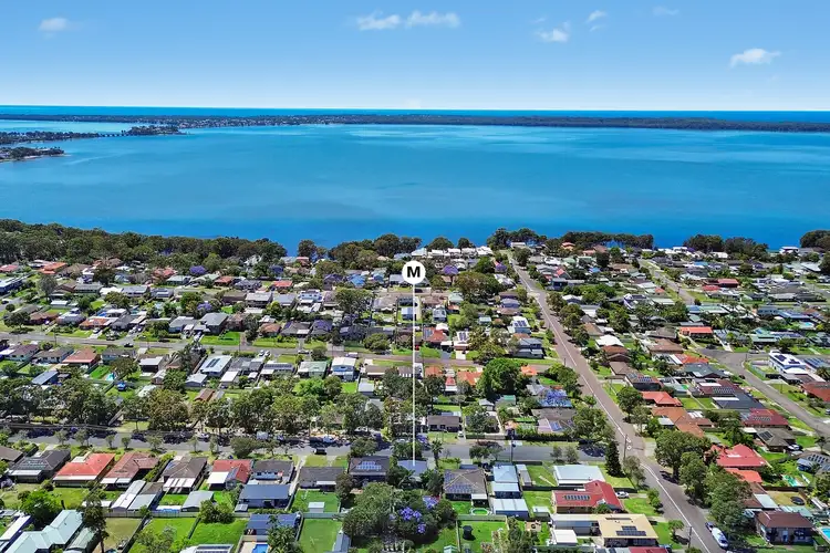 6 Swan Street, Kanwal NSW 2259