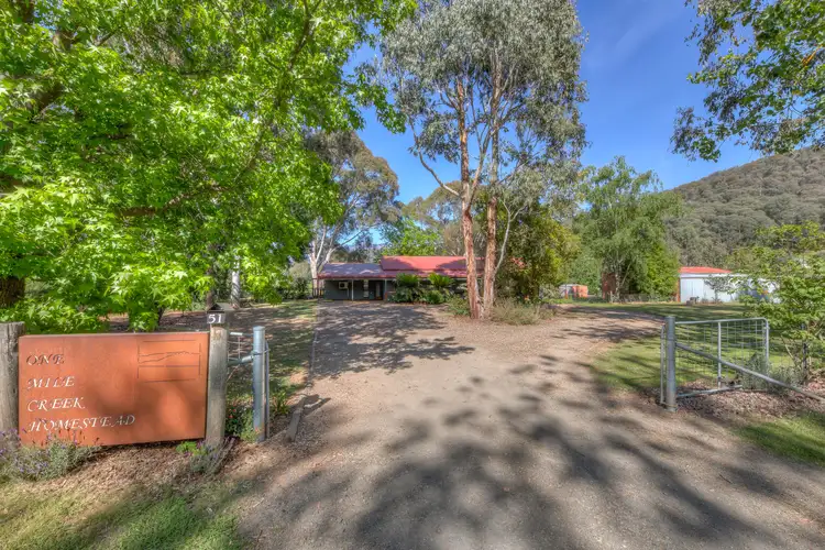 51 Baroni Lane, Porepunkah VIC 3740