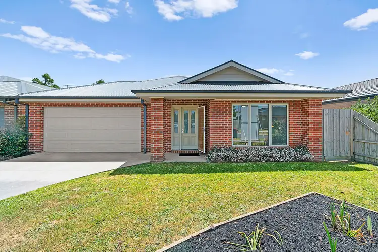 10 Jasmine Crescent, Ballan VIC 3342