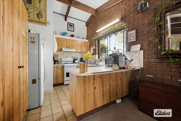 Second view of Homely unit listing, 1/10 McEwen Crescent, Wodonga VIC 3690