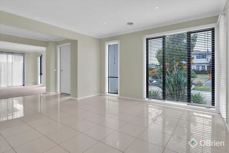 Fourth view of Homely house listing, 1 Florida Court, Burnside Heights VIC 3023