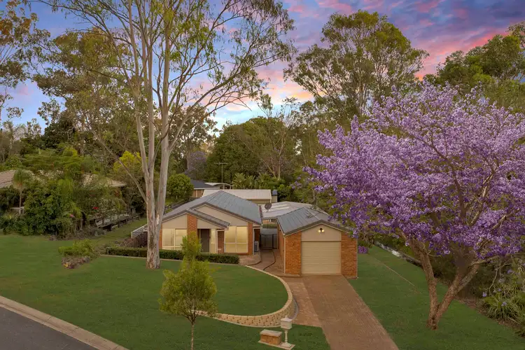 1 Takara Court, Karana Downs QLD 4306