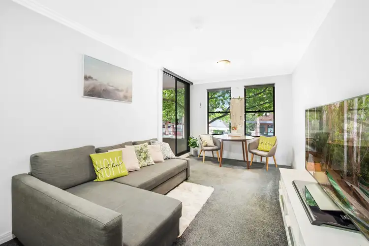 32/236 Pacific Highway, Crows Nest NSW 2065