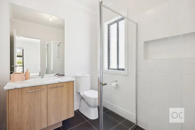 Sixth view of Homely house listing, 4 Colins Way, Onkaparinga Heights SA 5163