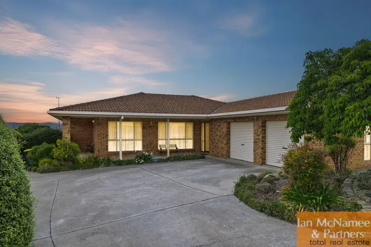 10 Heatherbelle Place, Queanbeyan NSW 2620