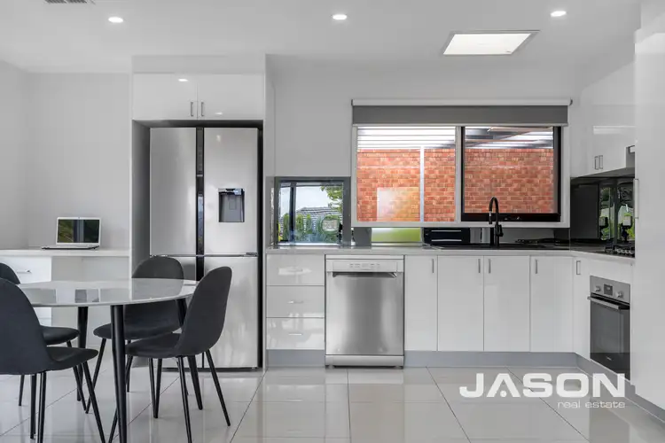 Fifth view of Homely house listing, 2 Gorae Court, Westmeadows VIC 3049