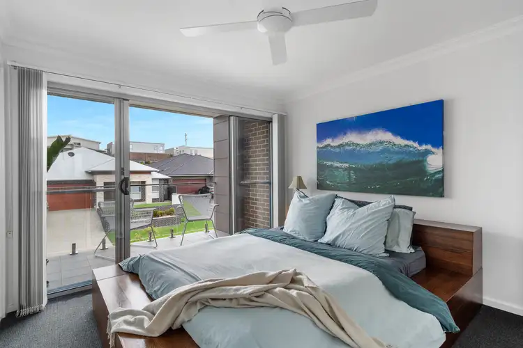 Sixth view of Homely semi-detached listing, 20 Elizabeth Circuit, Flinders NSW 2529