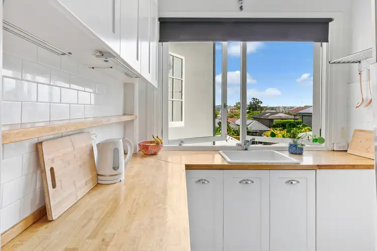 Fifth view of Homely apartment listing, 6/95 Addison Road, Manly NSW 2095