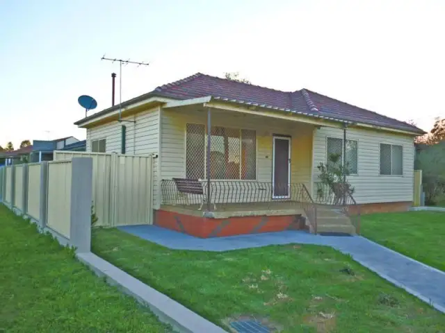 21 Hobart Street, Oxley Park NSW 2760