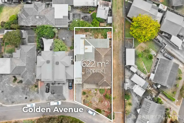 32 Golden Avenue, Werribee VIC 3030