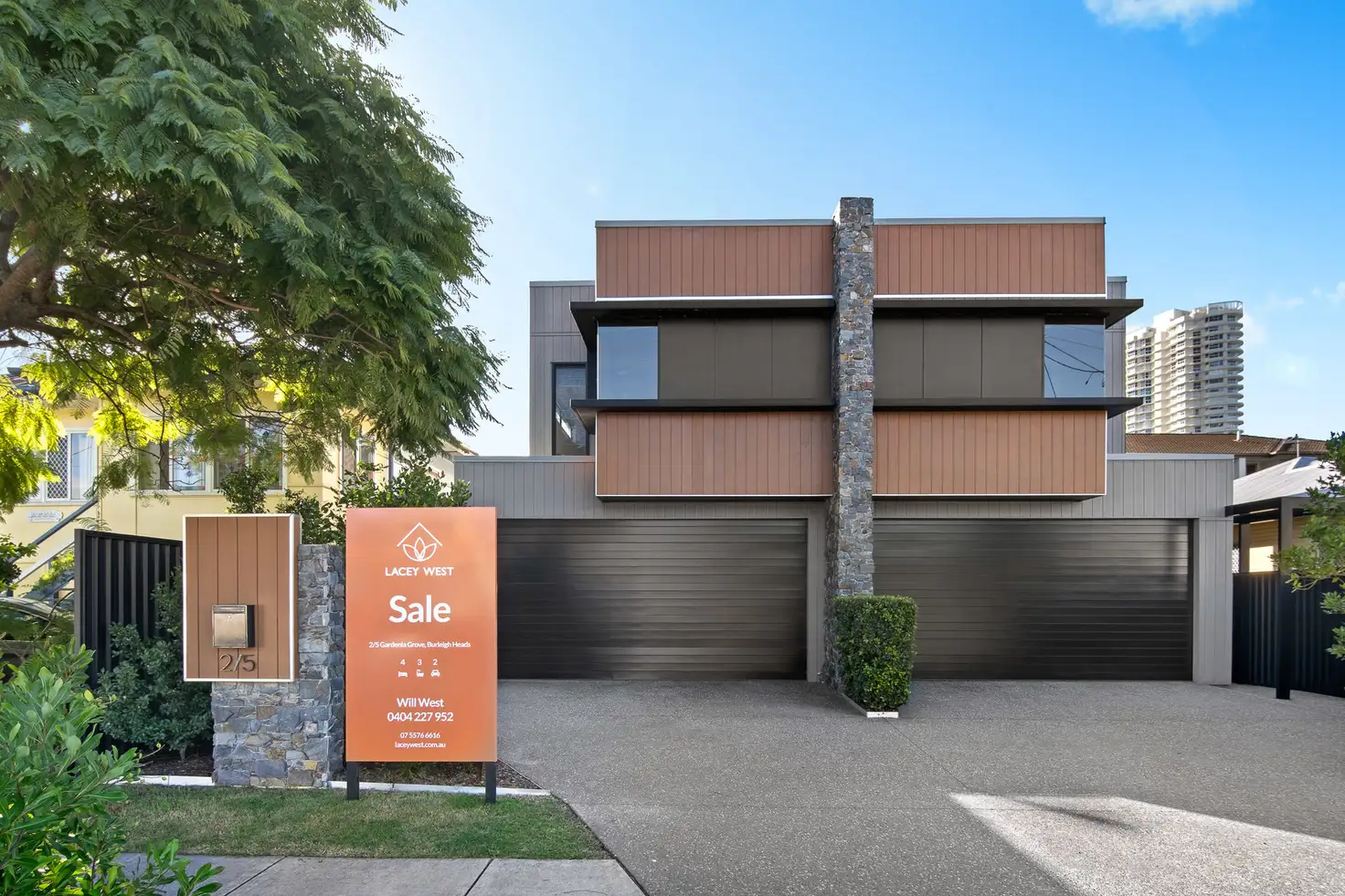 Main view of Homely semi-detached listing, 2/5 Gardenia Grove, Burleigh Heads QLD 4220