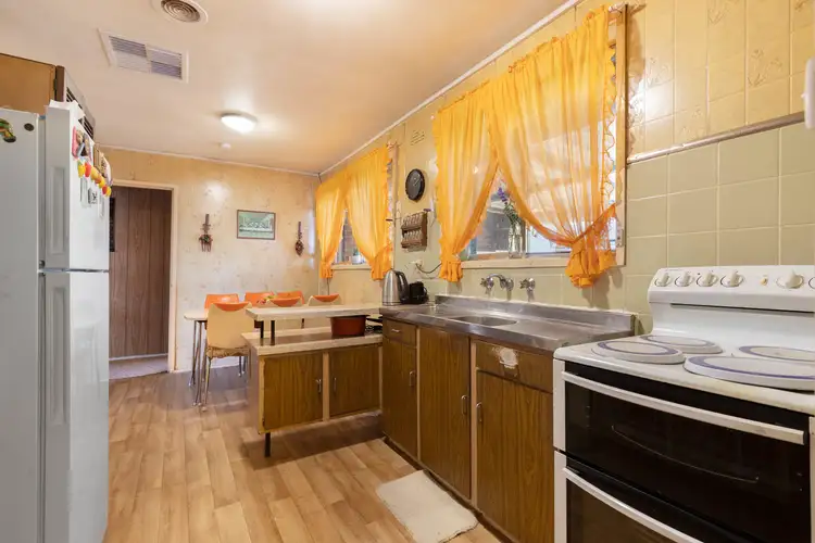 Third view of Homely house listing, 27 Clunes Avenue, Dallas VIC 3047