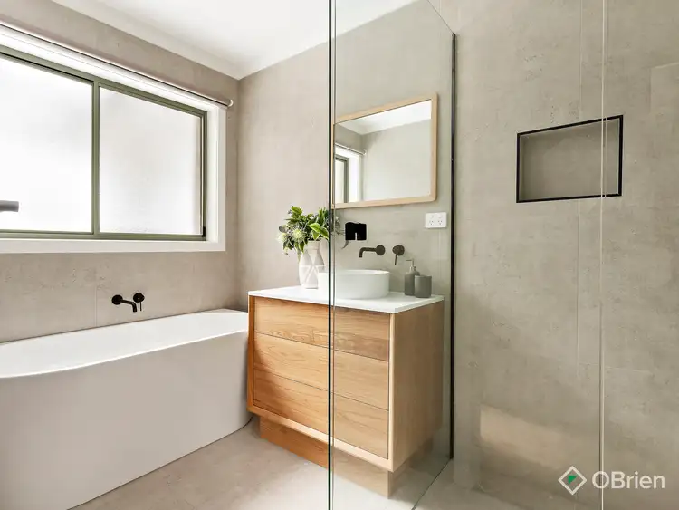 Fifth view of Homely house listing, 8 Ahmet Place, Hillside VIC 3037