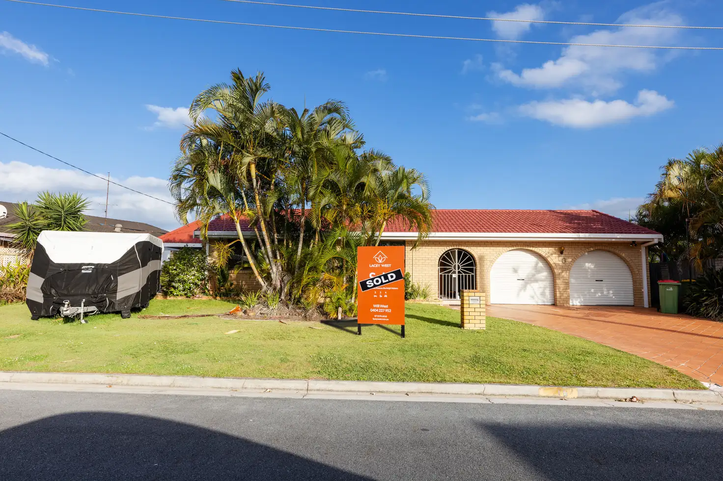 Main view of Homely house listing, 16 Jabiru Avenue, Burleigh Waters QLD 4220