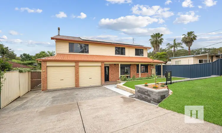 1 Moonah Place, Gwandalan NSW 2259
