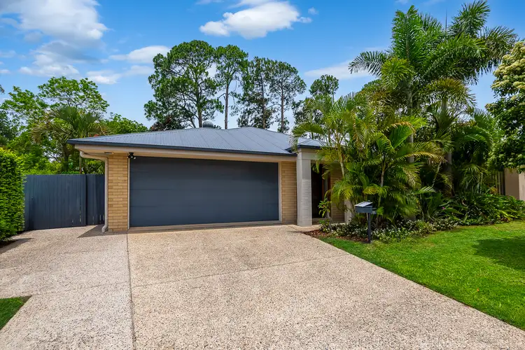 13 Highland Place