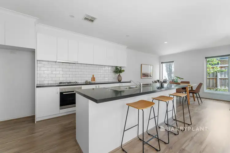 Fifth view of Homely house listing, 1/6 Tyrell Place, Berwick VIC 3806