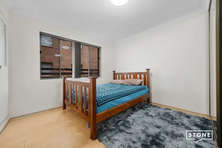 Sixth view of Homely apartment listing, 2/5 Railway Parade, Westmead NSW 2145