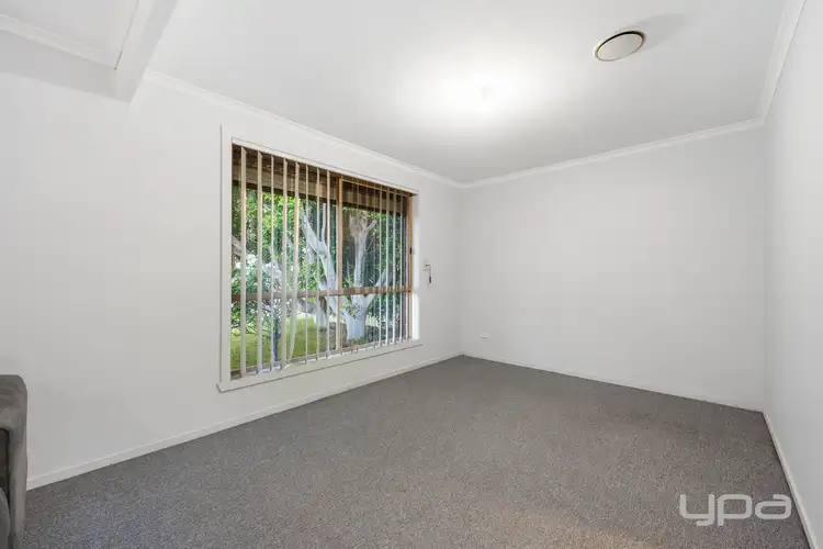 Fifth view of Homely house listing, 4 Montagu Way, Delahey VIC 3037
