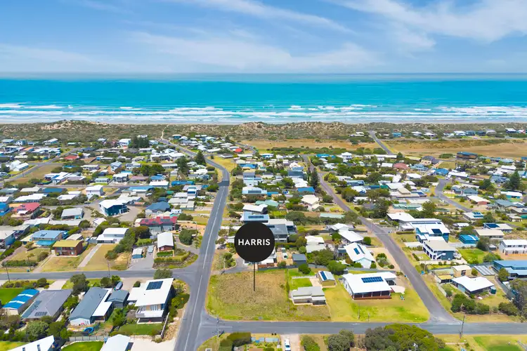 1 Shipway Street, Goolwa Beach SA 5214