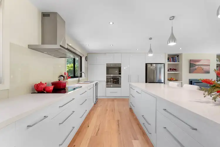 Fifth view of Homely house listing, 2 Charles Court, Gisborne VIC 3437