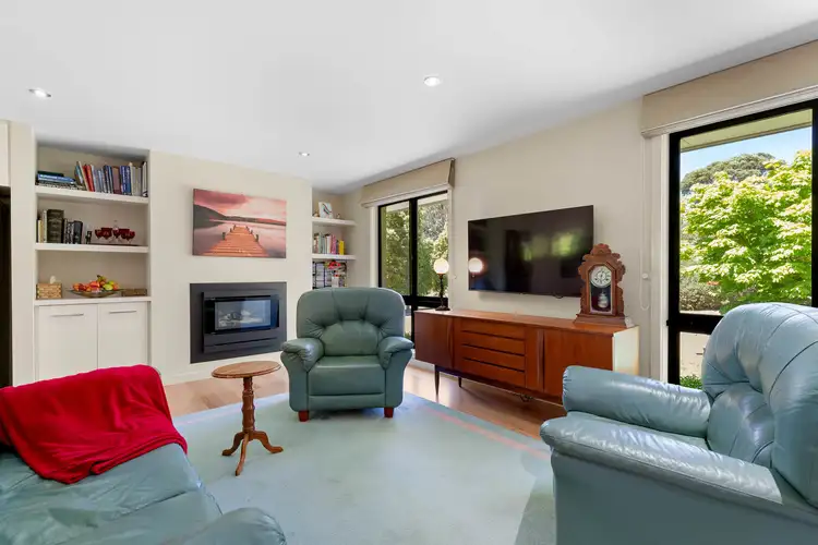 Sixth view of Homely house listing, 2 Charles Court, Gisborne VIC 3437