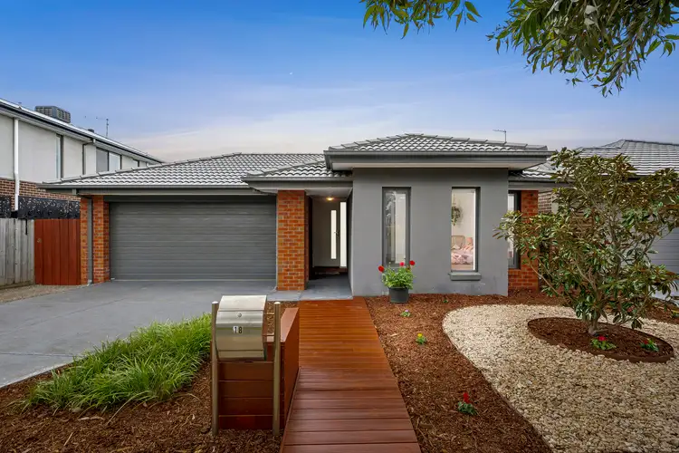 18 Stein Avenue, Armstrong Creek VIC 3217