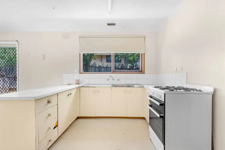 Fourth view of Homely house listing, 16 Fraser Court, Sunbury VIC 3429