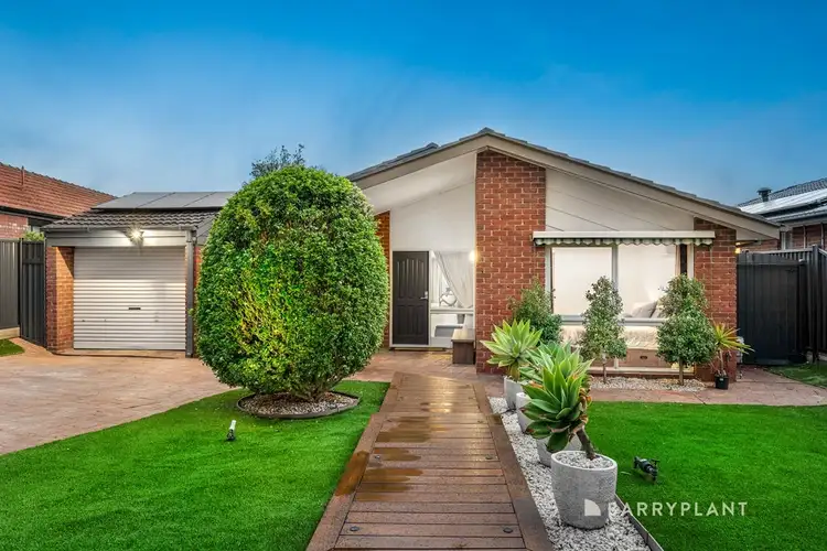 73 Veronica Crescent, Mill Park VIC 3082