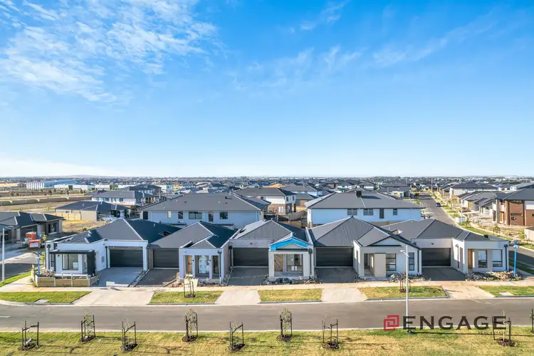 Second view of Homely house listing, 32 Wolverine Crescent, Truganina VIC 3029
