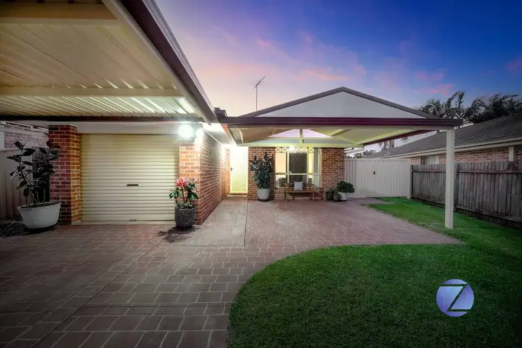 2 Farrar Place, St Helens Park NSW 2560
