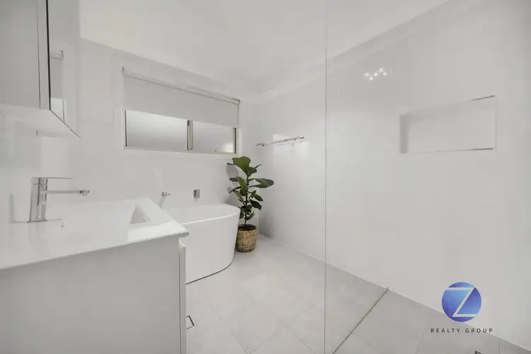 Sixth view of Homely house listing, 2 Farrar Place, St Helens Park NSW 2560