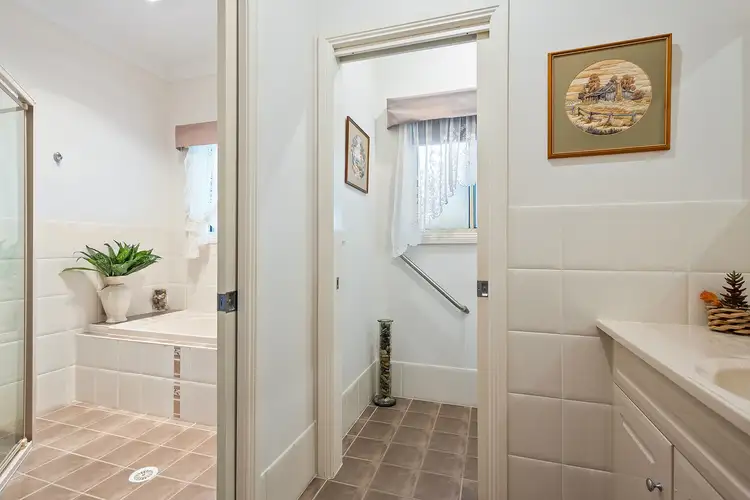 Sixth view of Homely house listing, 16 Delmont Place, Kanahooka NSW 2530