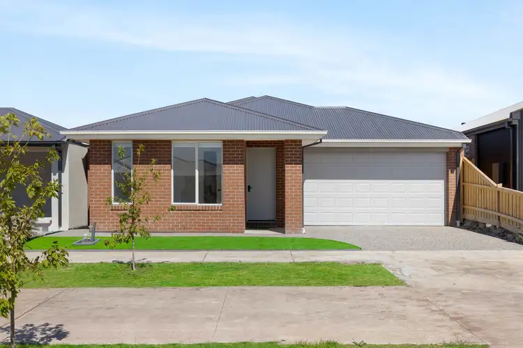 Main view of Homely house listing, 71 Montego Boulevard, Sunbury VIC 3429