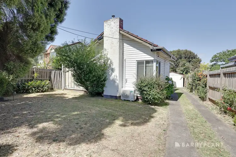 52a Cheddar Road, Reservoir VIC 3073
