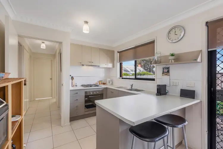 Third view of Homely unit listing, 2/7 Stout Street, Bendigo VIC 3550