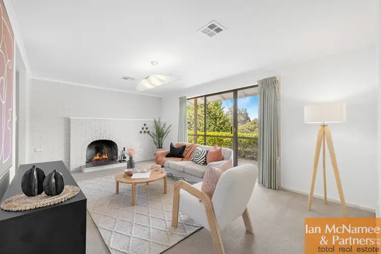 1 Nimmitabel Place