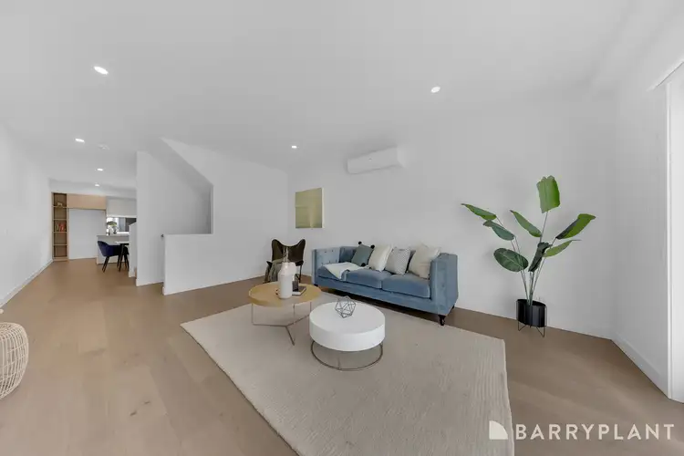 Second view of Homely house listing, 29 Casalingo Boulevard, Mill Park VIC 3082