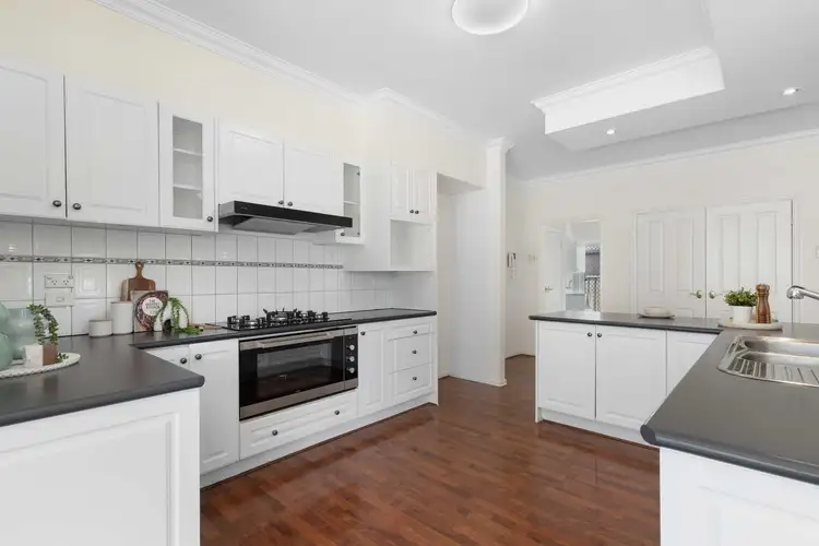 Sixth view of Homely house listing, 3 Wales Court, Hillside VIC 3037
