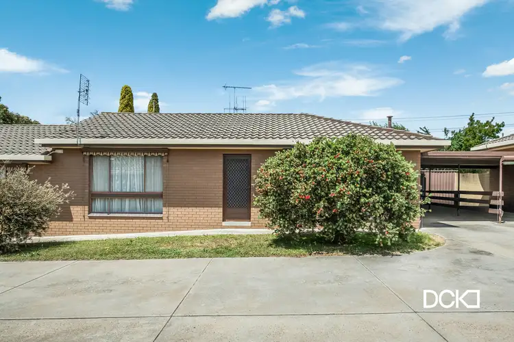 5/27 Nish Street, Flora Hill VIC 3550