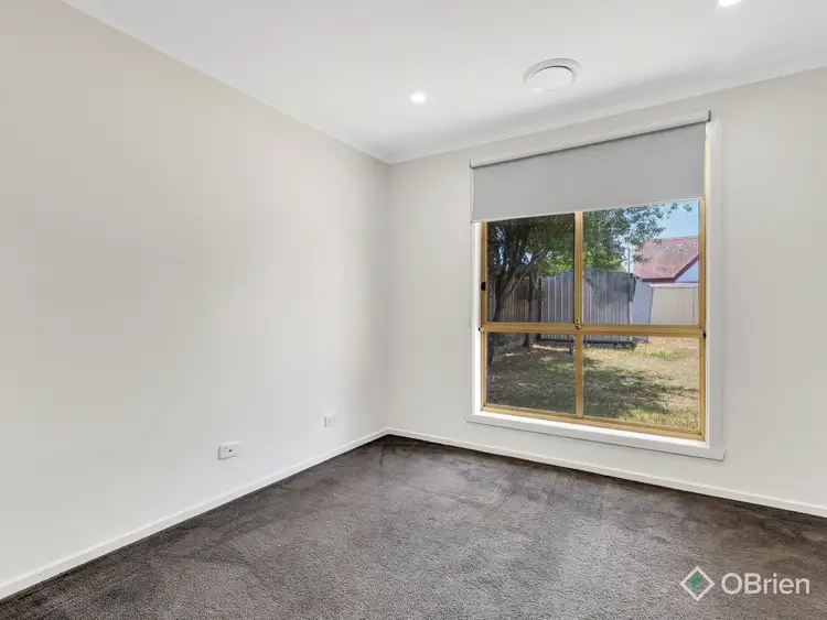 Fifth view of Homely house listing, 27 Songlark Crescent, Werribee VIC 3030