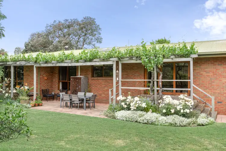235 Armstrong Street, Elliminyt VIC 3250