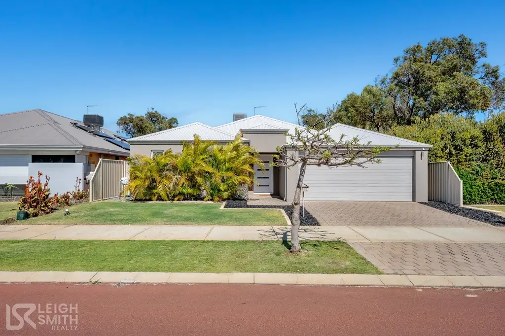 Main view of Homely house listing, 294 Pebble Beach Boulevard, Meadow Springs WA 6210