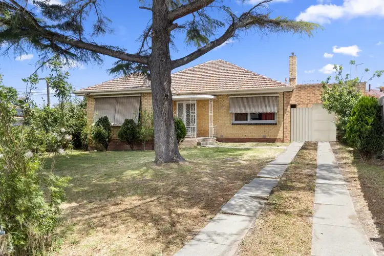 34 Fifth Avenue, Dandenong VIC 3175