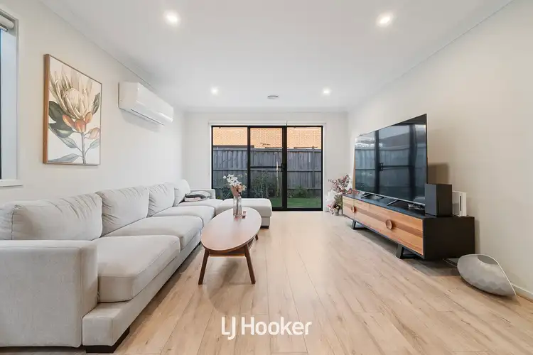 Sixth view of Homely house listing, 29 Tamarind Road, Cranbourne North VIC 3977