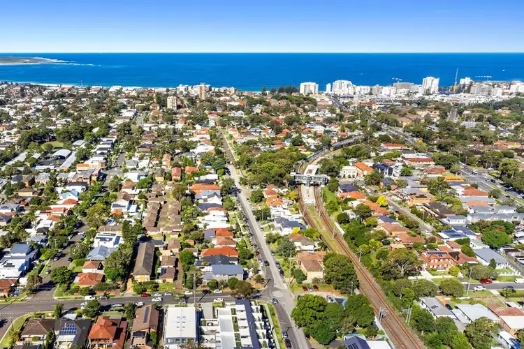 2/213 Kingsway, Woolooware NSW 2230