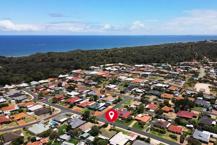 33 Naturaliste Avenue, Usher WA 6230