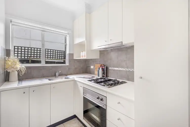 Fourth view of Homely apartment listing, 4/16 Fulton Street, Armadale VIC 3143