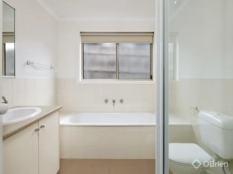 Sixth view of Homely unit listing, 2/1 Hatfield Drive, Drouin VIC 3818