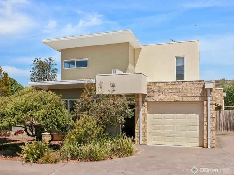 5/2 Kate Court, Cowes VIC 3922